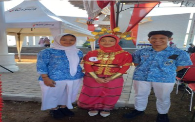 PRESTASI JUARA 1 PENGUCAPAN TEKS PANCASILA DAN UUD 1945